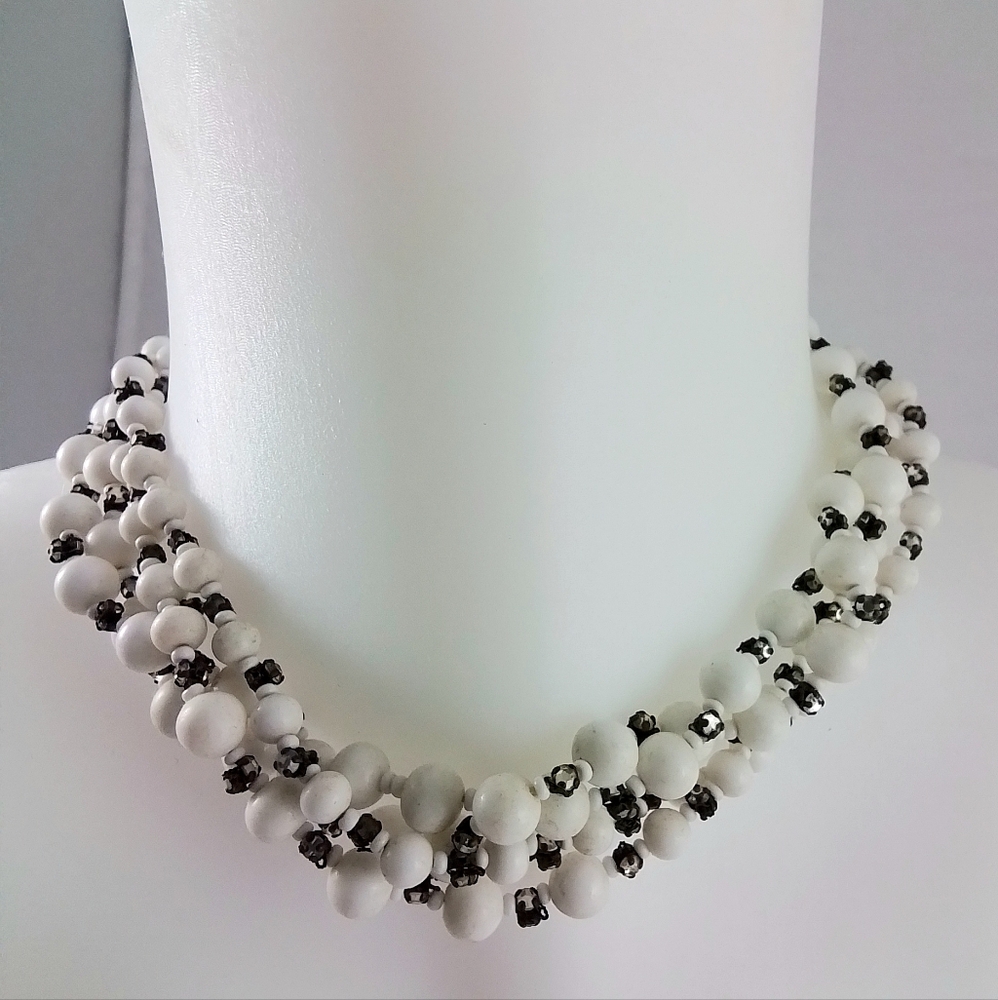 Vintage Miriam Haskell Signed White Beaded And Rhinestone Choker Necklace 1950s